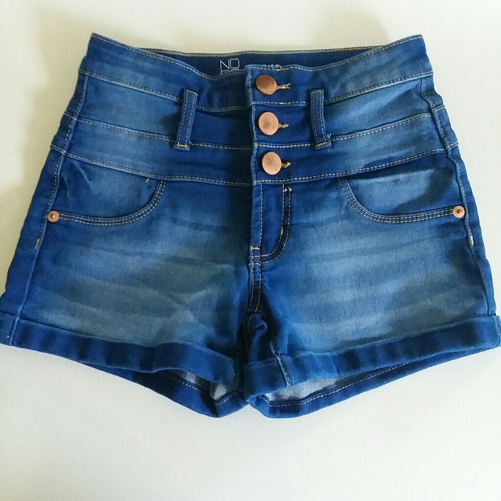 Dark blue nobo shorts mid rise. Size 1